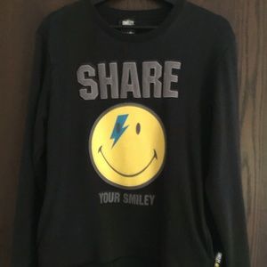 Smiley sweatshirt with pockets